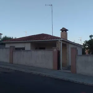 Casa Con Jardín Y Barbacoa En Cunit