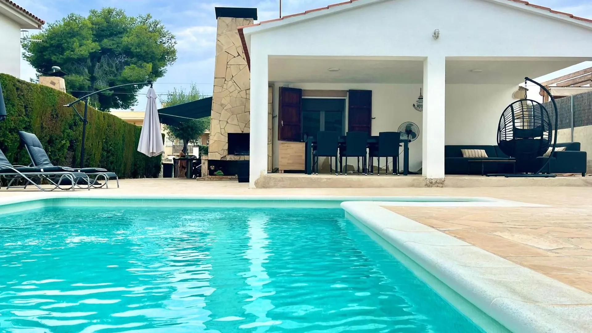 Holiday Beach Home Rincon Del Mar contacts